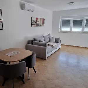 Apartment Sunce I